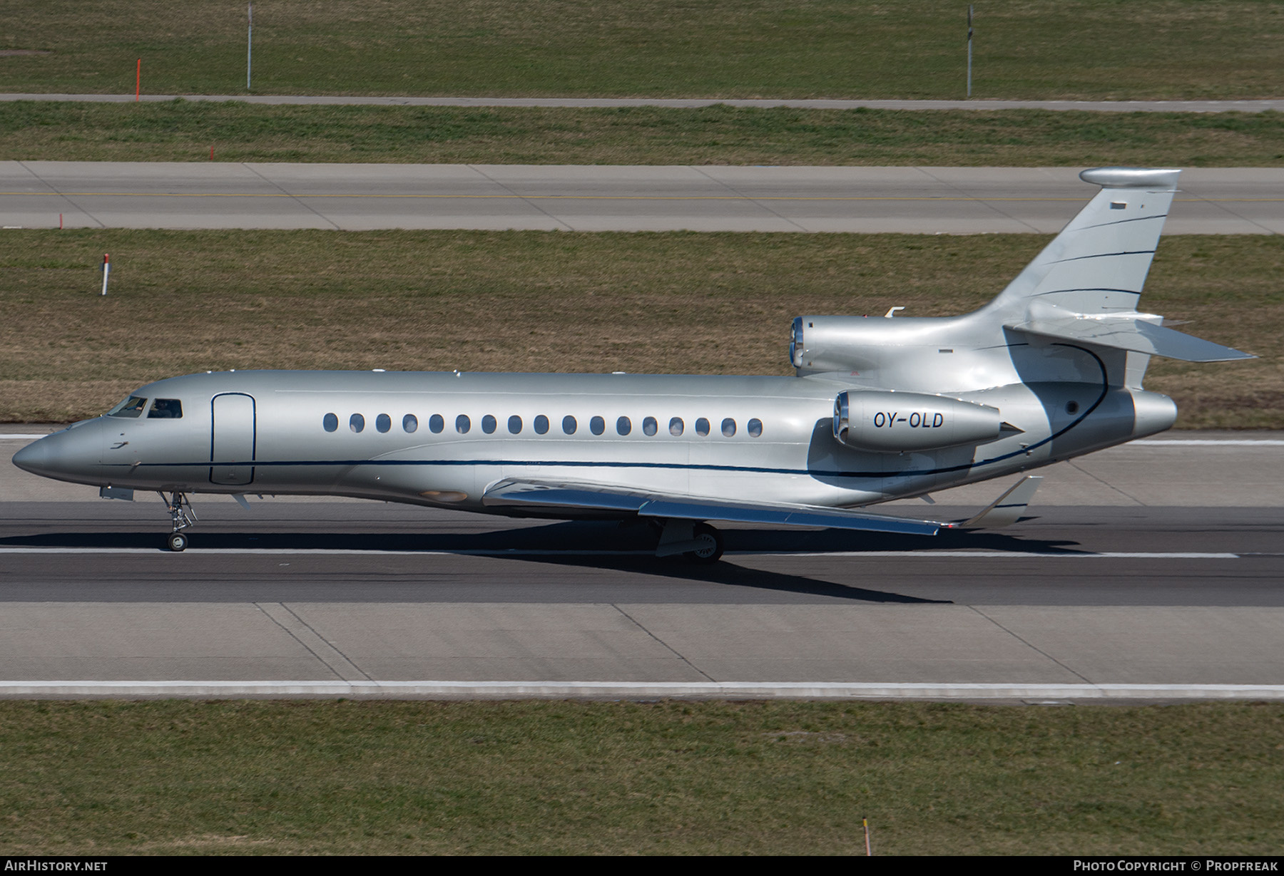 Aircraft Photo of OY-OLD | Dassault Falcon 8X | AirHistory.net #556867