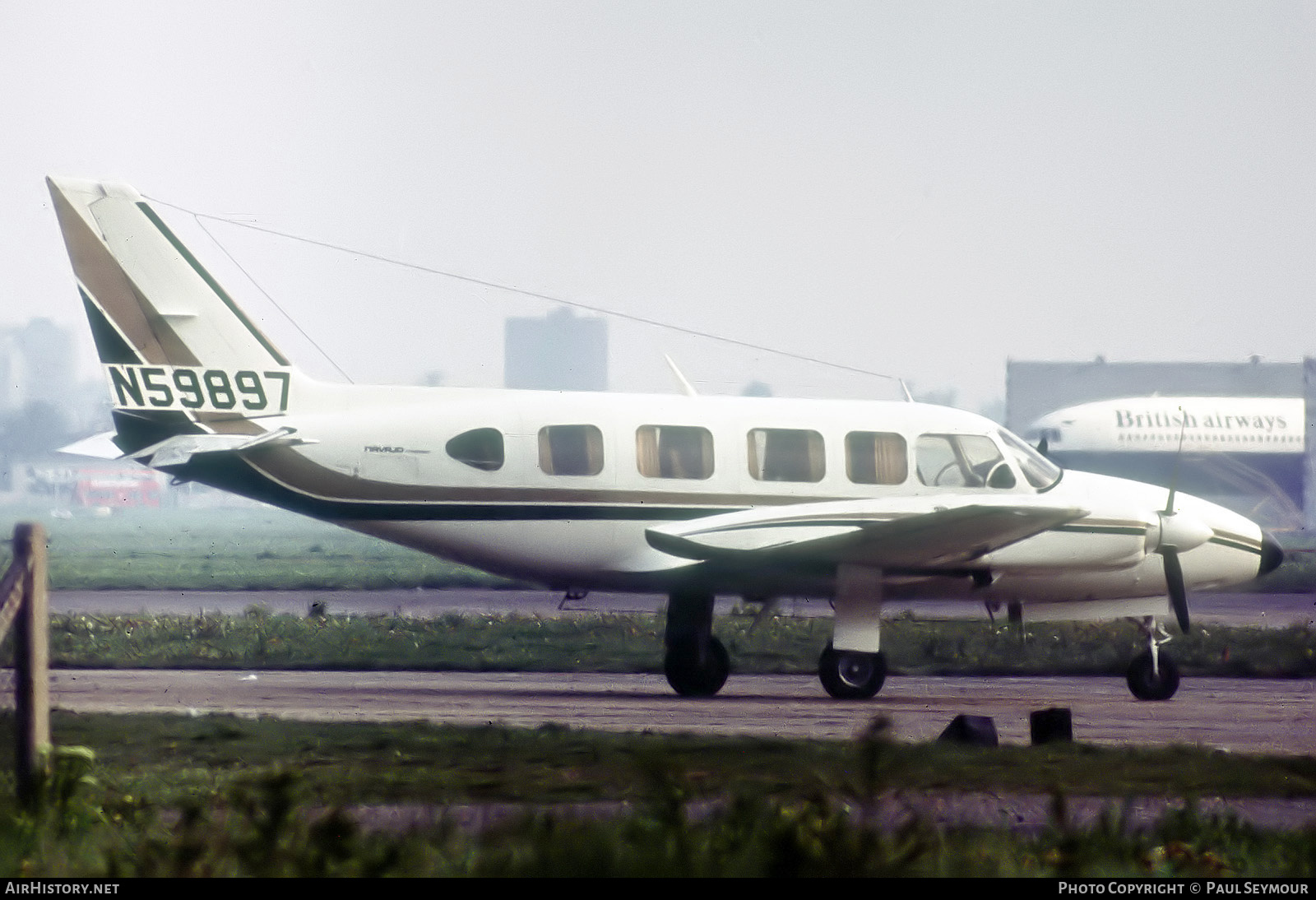 Aircraft Photo of N59897 | Piper PA-31-350 Navajo Chieftain | AirHistory.net #556926