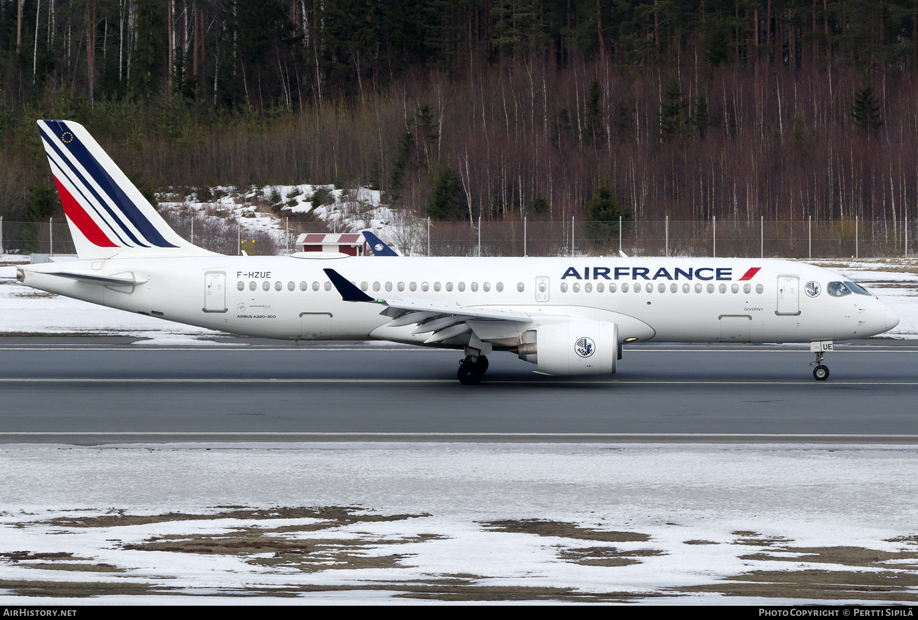 Aircraft Photo of F-HZUE | Airbus A220-371 (BD-500-1A11) | Air France | AirHistory.net #556929