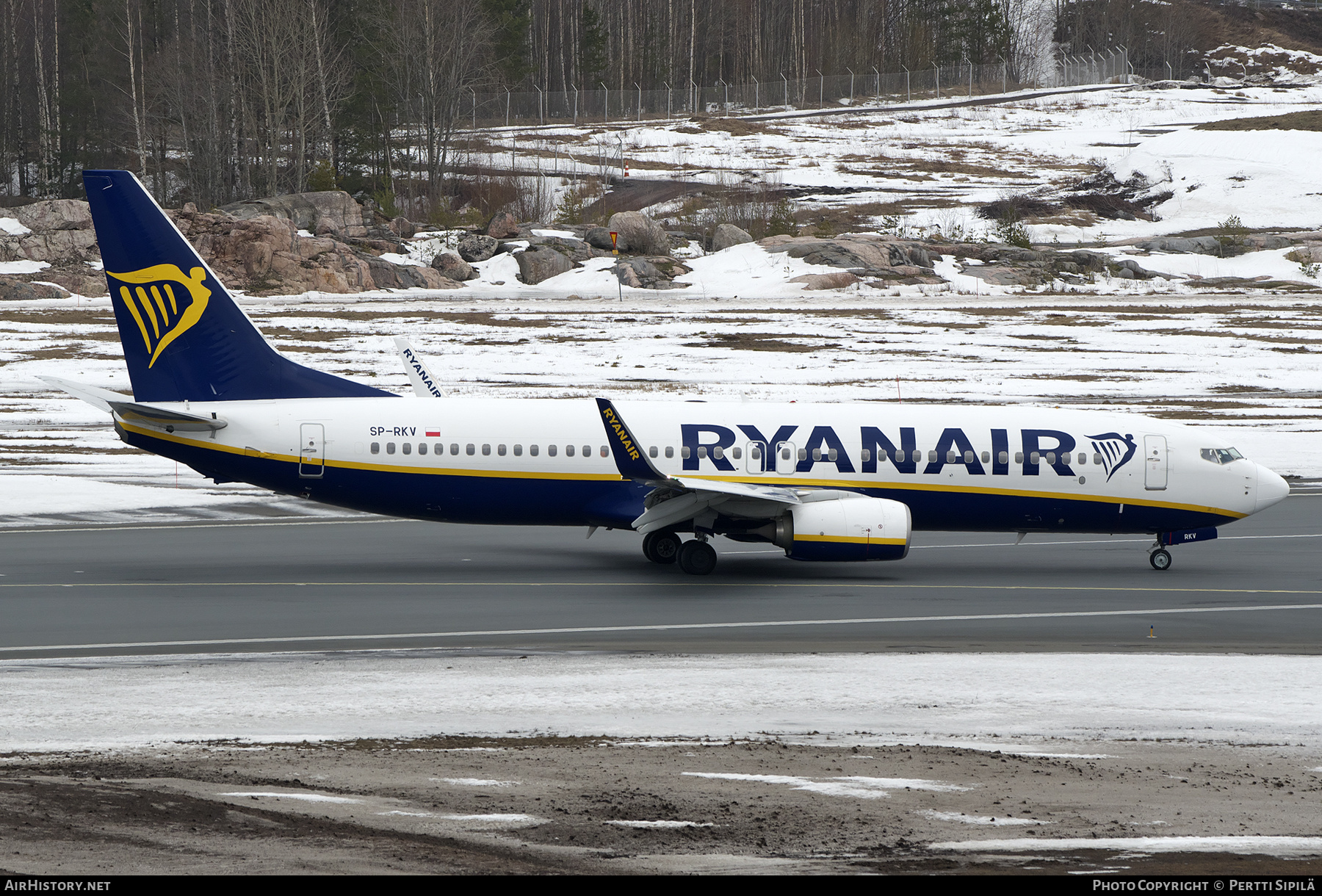 Aircraft Photo of SP-RKV | Boeing 737-8AS | Ryanair | AirHistory.net #556946