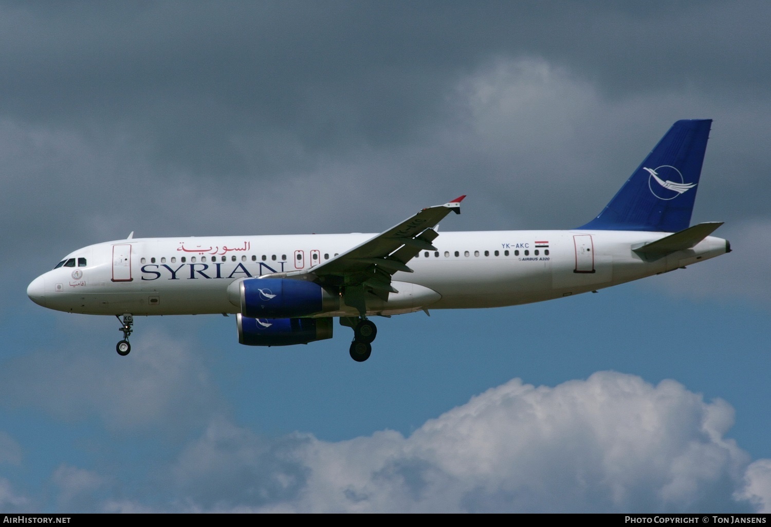 Aircraft Photo of YK-AKC | Airbus A320-232 | Syrian Air | AirHistory.net #556975