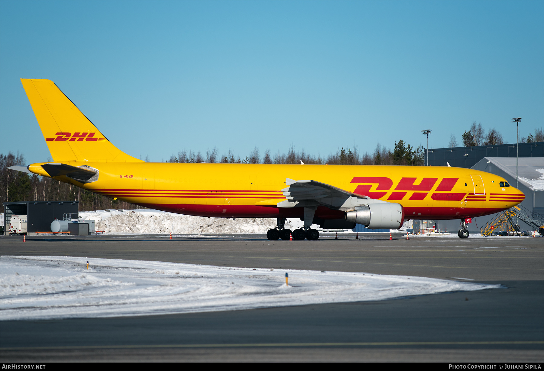 Aircraft Photo of EI-OZM | Airbus A300B4-622R(F) | DHL International | AirHistory.net #557030