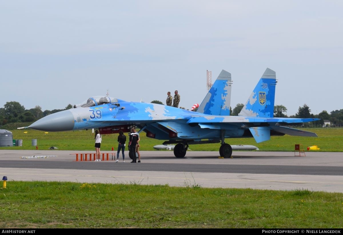 Aircraft Photo of 39 | Sukhoi Su-27... | Ukraine - Air Force | AirHistory.net #557046