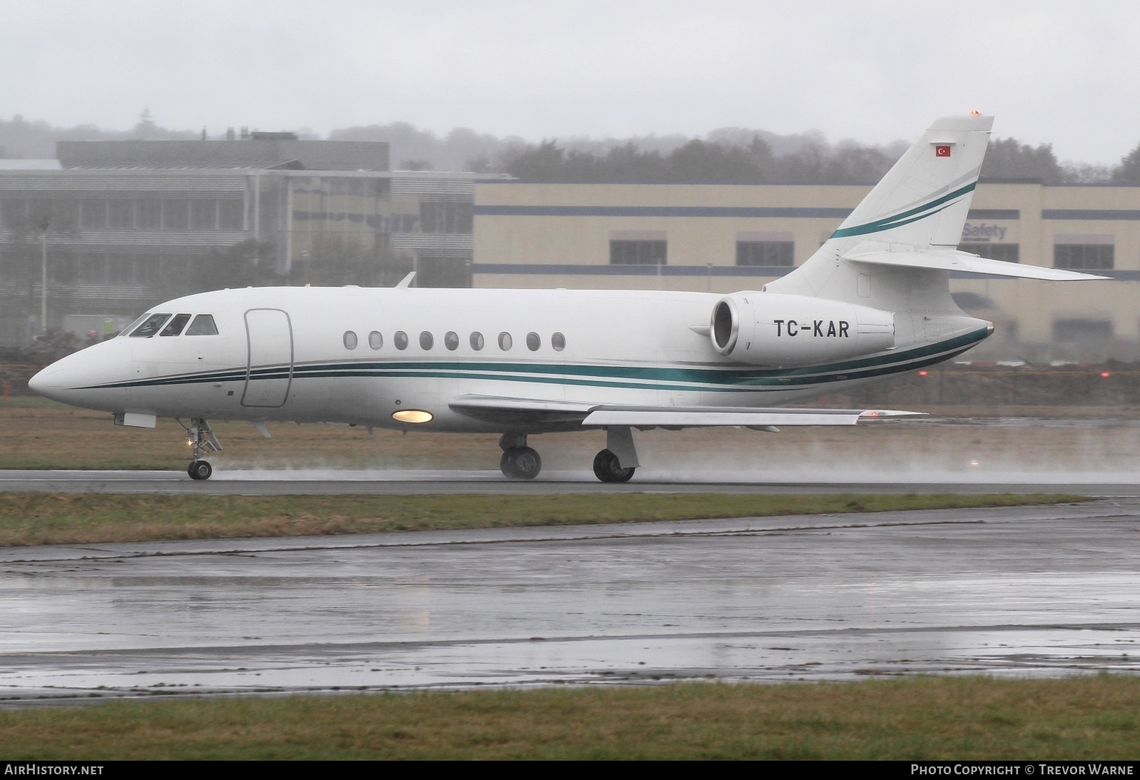 Aircraft Photo of TC-KAR | Dassault Falcon 2000 | AirHistory.net #557069