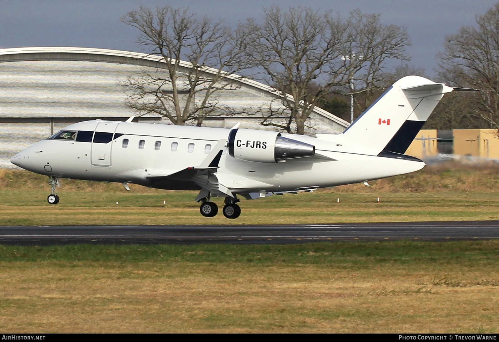 Aircraft Photo of C-FJRS | Bombardier Challenger 650 (CL-600-2B16) | AirHistory.net #557090