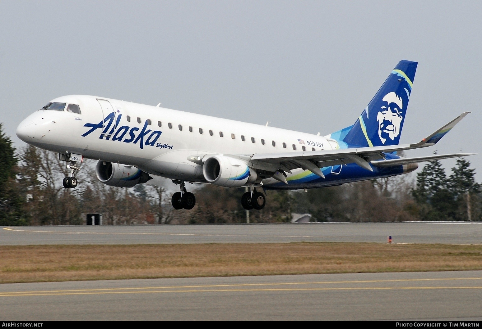 Aircraft Photo of N194SY | Embraer 175LR (ERJ-170-200LR) | Alaska Airlines | AirHistory.net #557106