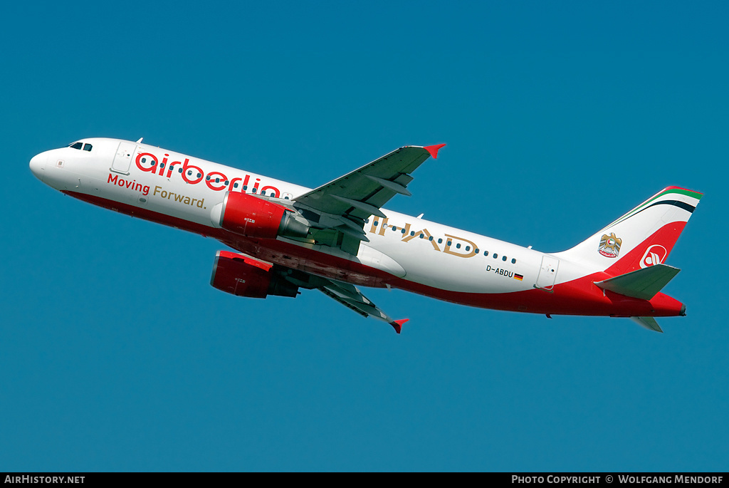 Aircraft Photo of D-ABDU | Airbus A320-214 | Air Berlin | AirHistory.net #557124