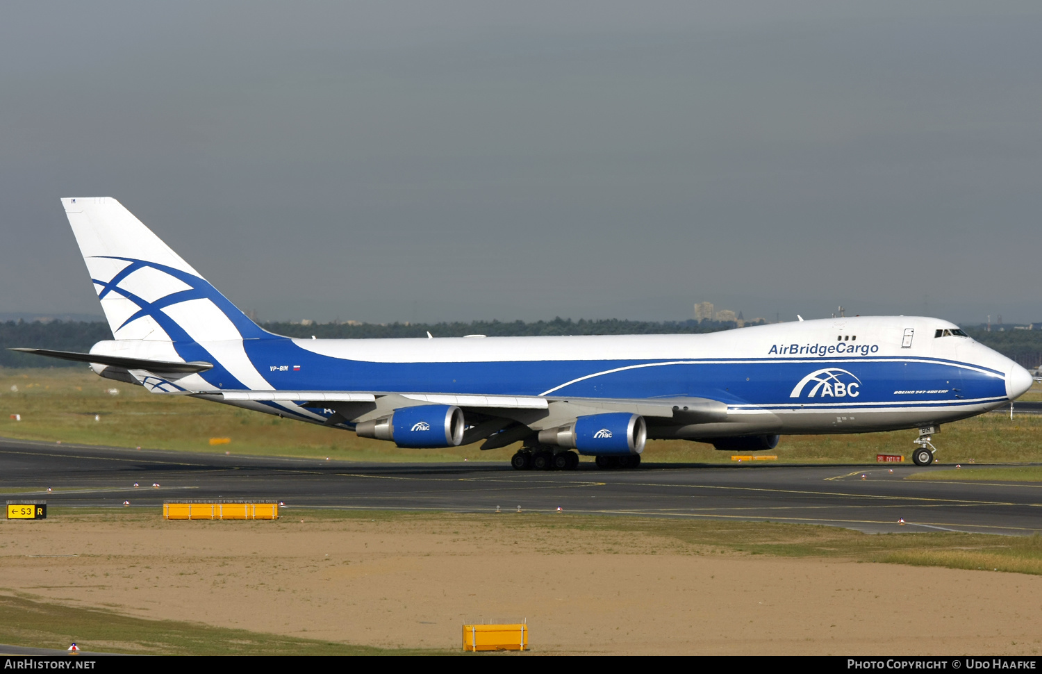 Aircraft Photo of VP-BIM | Boeing 747-4HAF/ER/SCD | ABC - AirBridgeCargo Airlines | AirHistory.net #557225