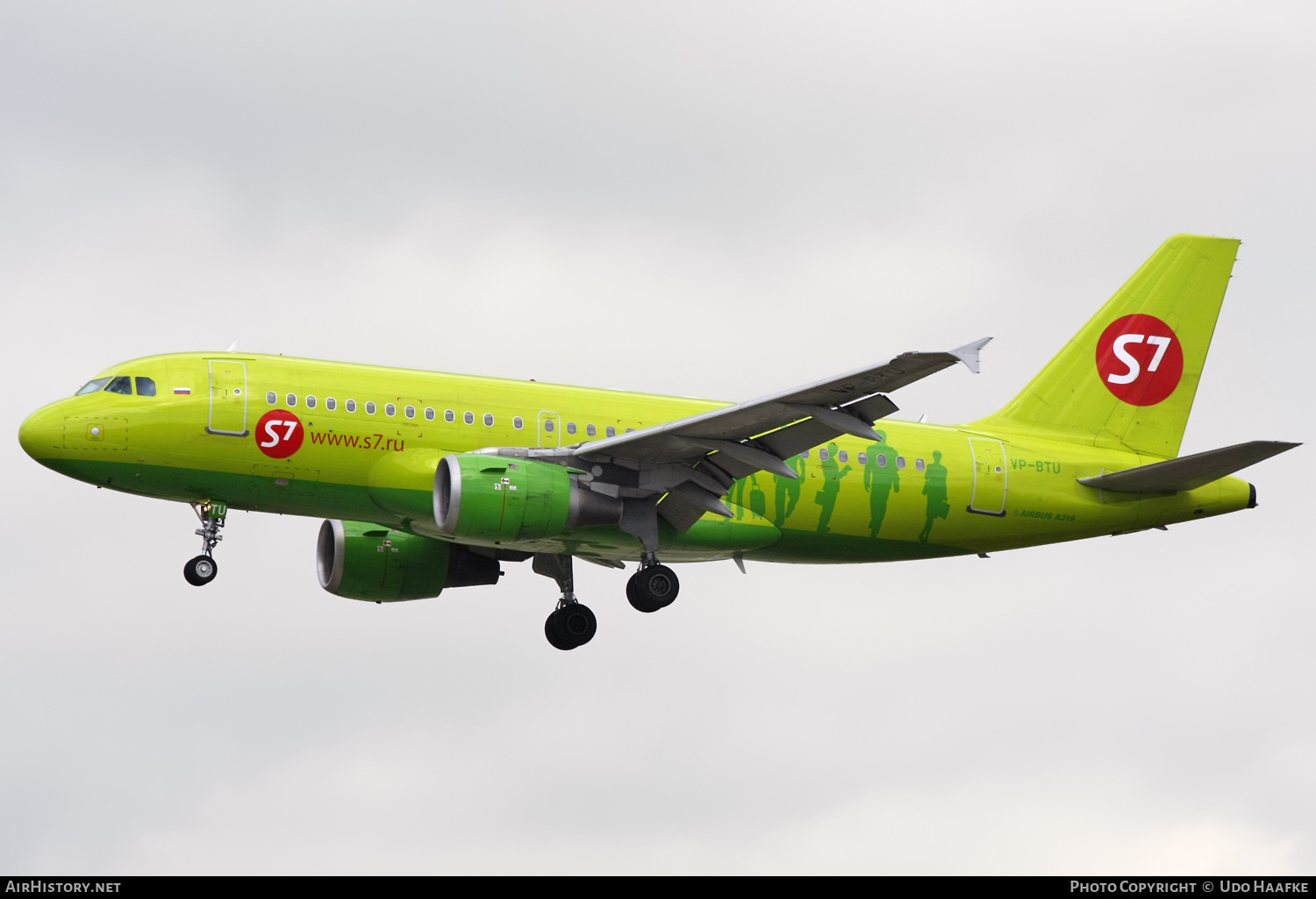 Aircraft Photo of VP-BTU | Airbus A319-114 | S7 Airlines | AirHistory.net #557236