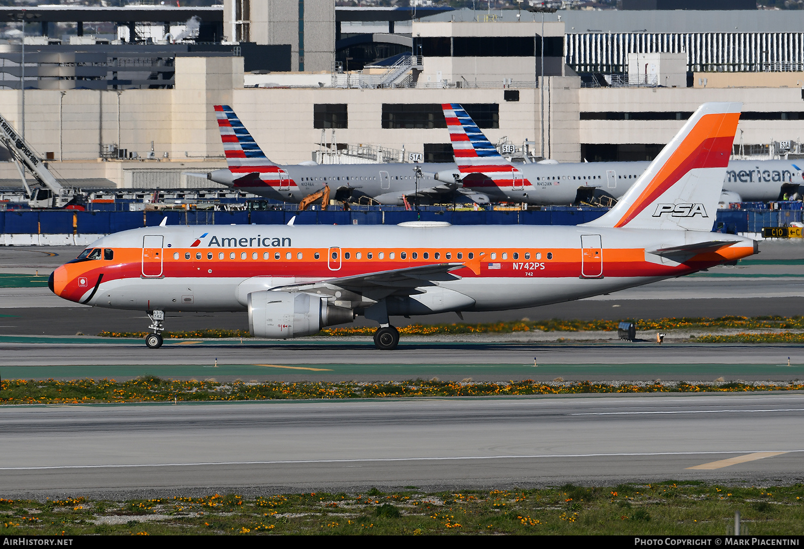 Aircraft Photo of N742PS | Airbus A319-112 | American Airlines | PSA - Pacific Southwest Airlines | AirHistory.net #557283