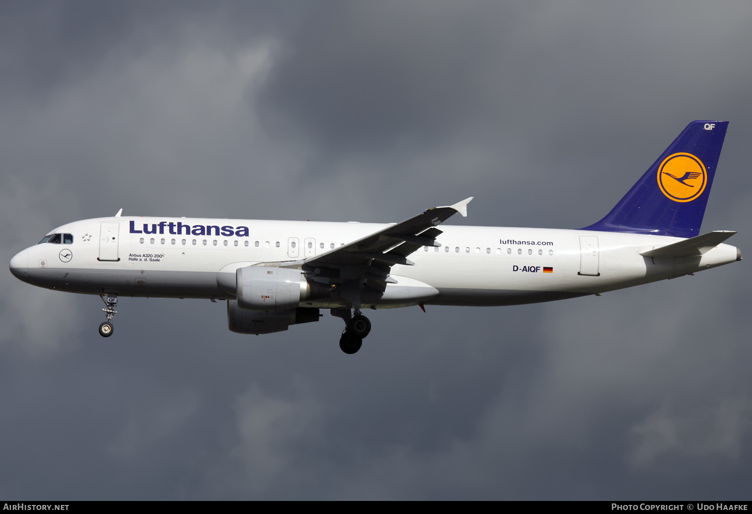 Aircraft Photo of D-AIQF | Airbus A320-211 | Lufthansa | AirHistory.net #557305