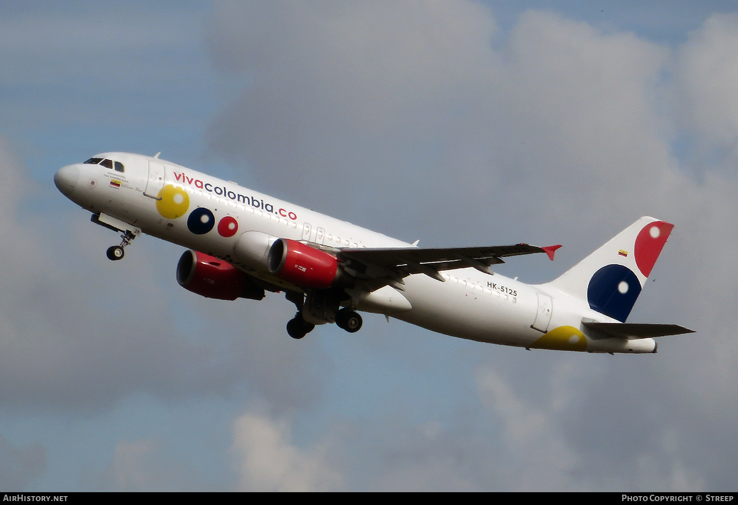 Aircraft Photo of HK-5125 | Airbus A320-214 | Viva Colombia | AirHistory.net #557317
