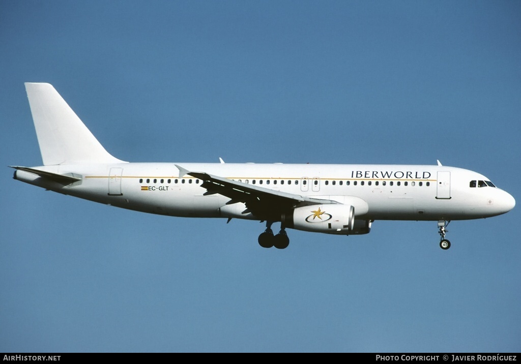 Aircraft Photo of EC-GLT | Airbus A320-231 | Iberworld Airlines | AirHistory.net #557370