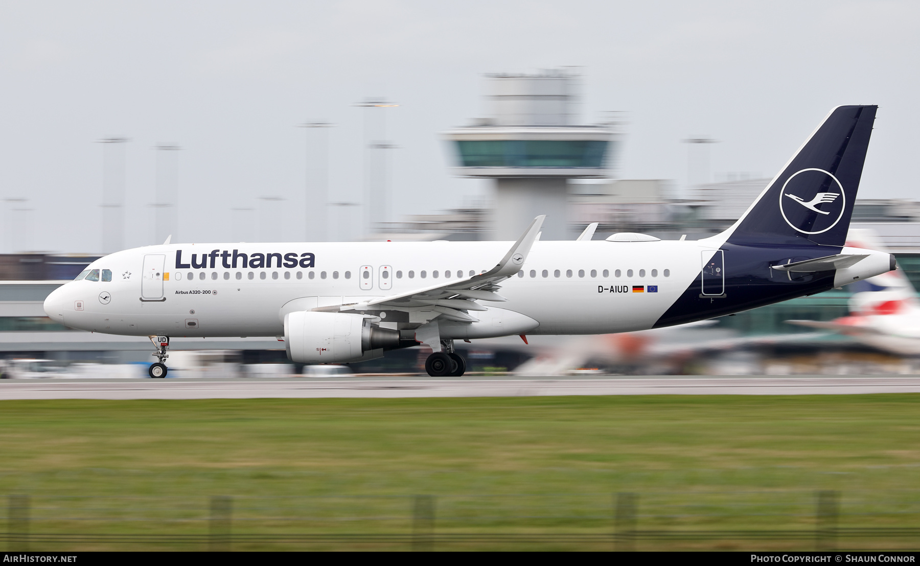 Aircraft Photo of D-AIUD | Airbus A320-214 | Lufthansa | AirHistory.net #557378