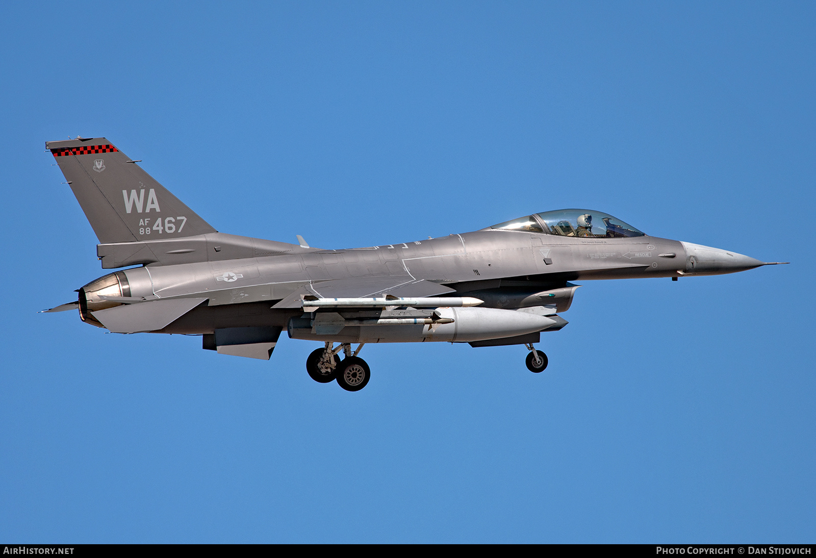 Aircraft Photo of 88-0467 / AF88-467 | General Dynamics F-16CM Fighting Falcon | USA - Air Force | AirHistory.net #557420