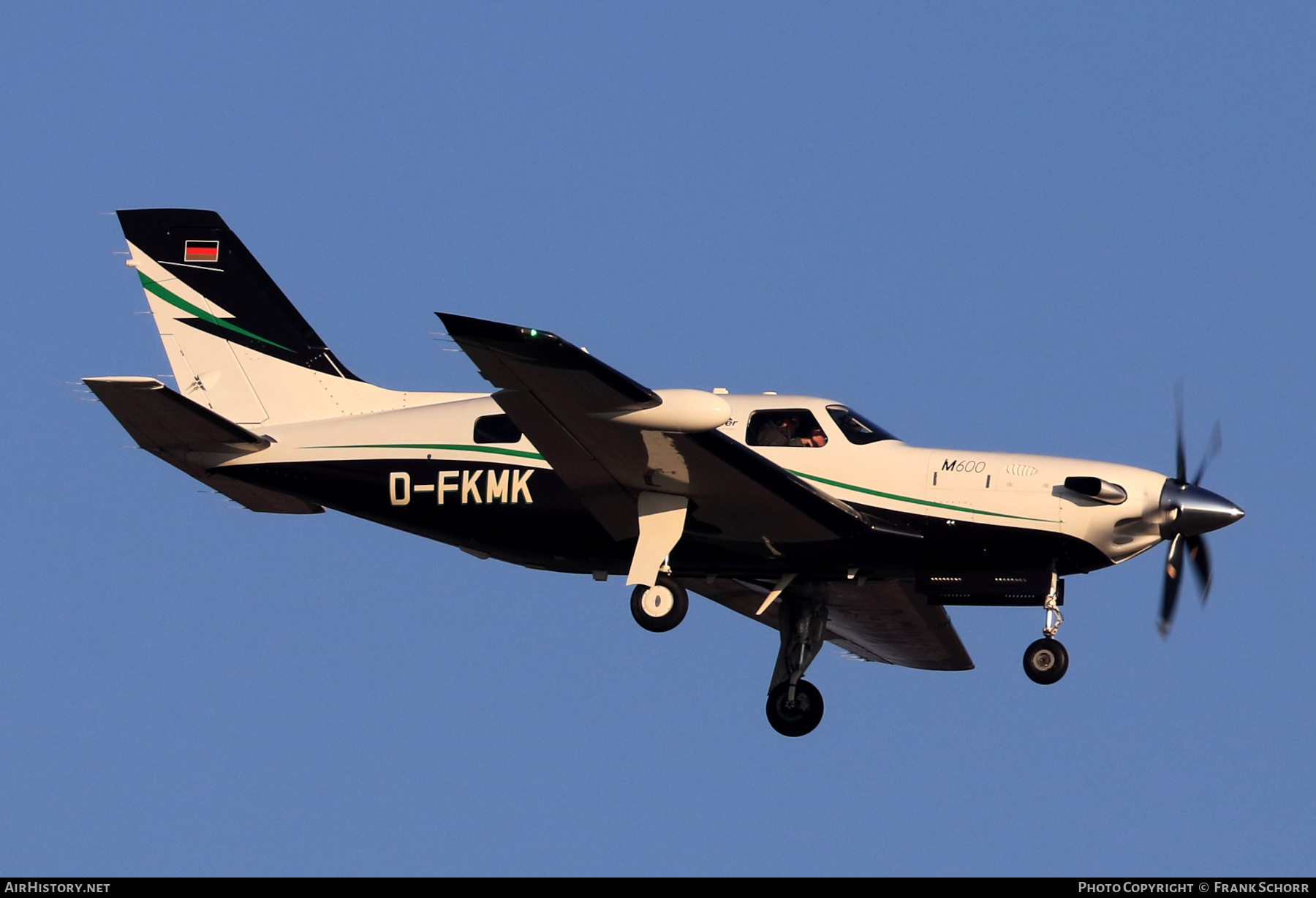 Aircraft Photo of D-FKMK | Piper PA-46-600TP M600 | AirHistory.net #557440