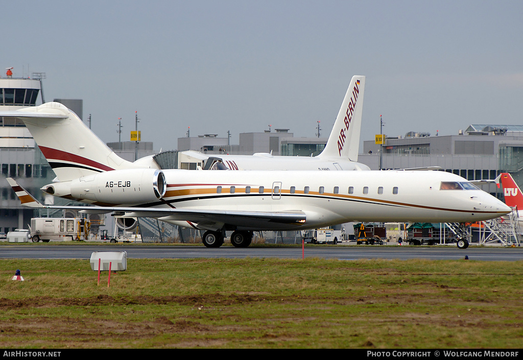 Aircraft Photo of A6-EJB | Bombardier Global Express (BD-700-1A10) | AirHistory.net #557469