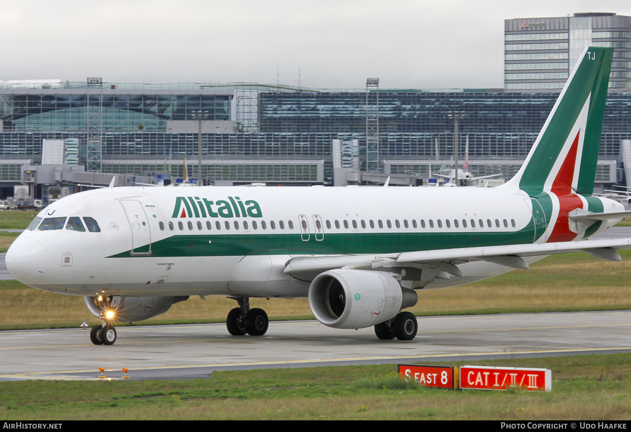 Aircraft Photo of EI-DTJ | Airbus A320-216 | Alitalia | AirHistory.net #557499