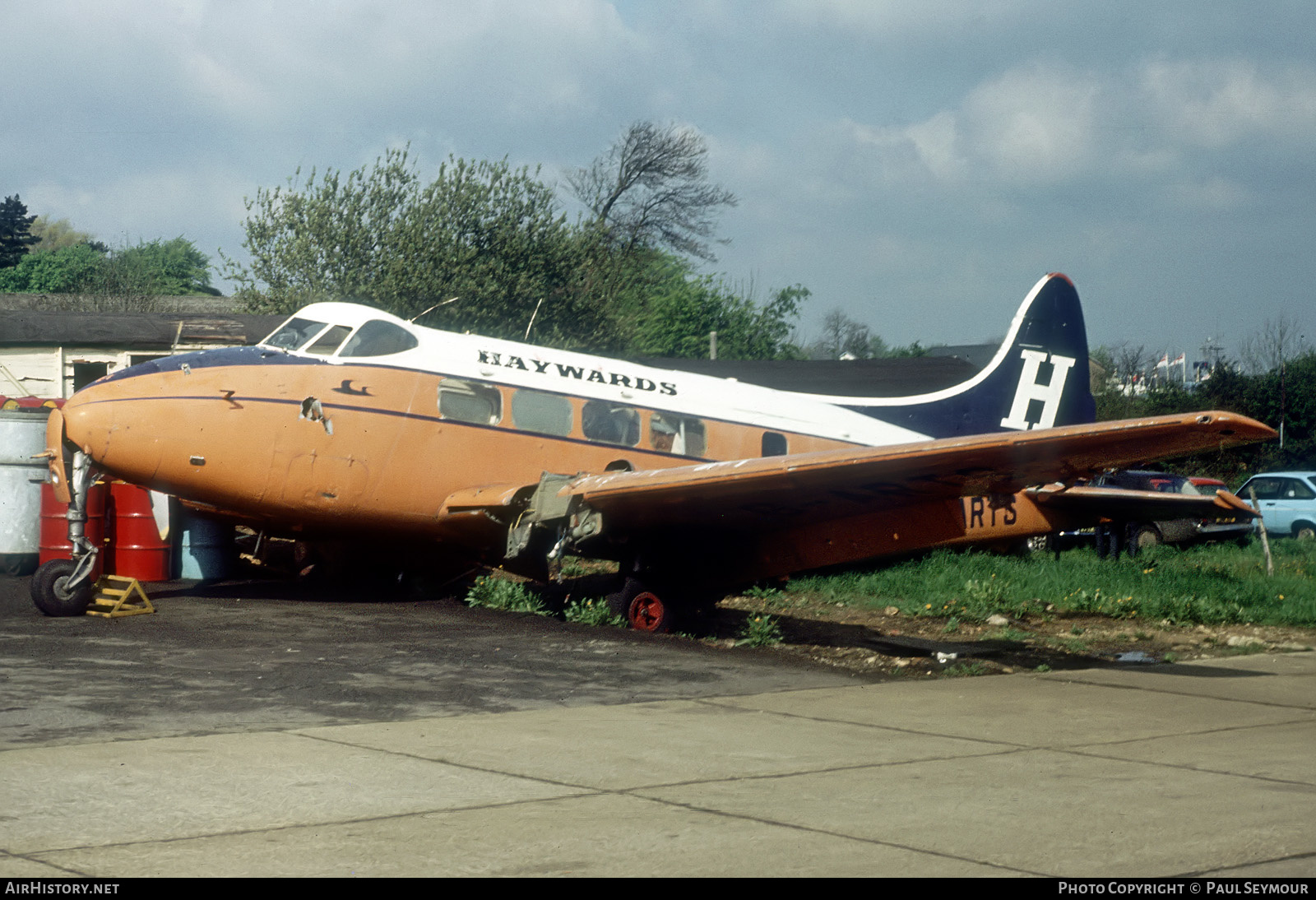 Aircraft Photo of G-ARTS | De Havilland D.H. 104 Dove 6 | Haywards | AirHistory.net #557524