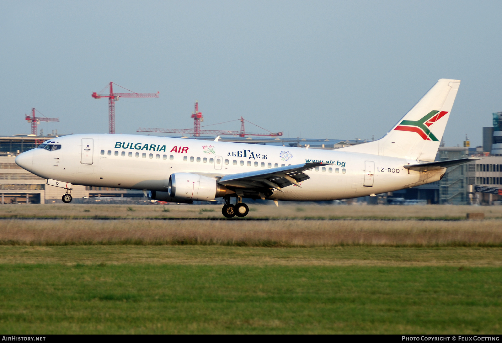 Aircraft Photo of LZ-BOO | Boeing 737-341 | Bulgaria Air | AirHistory.net #557578