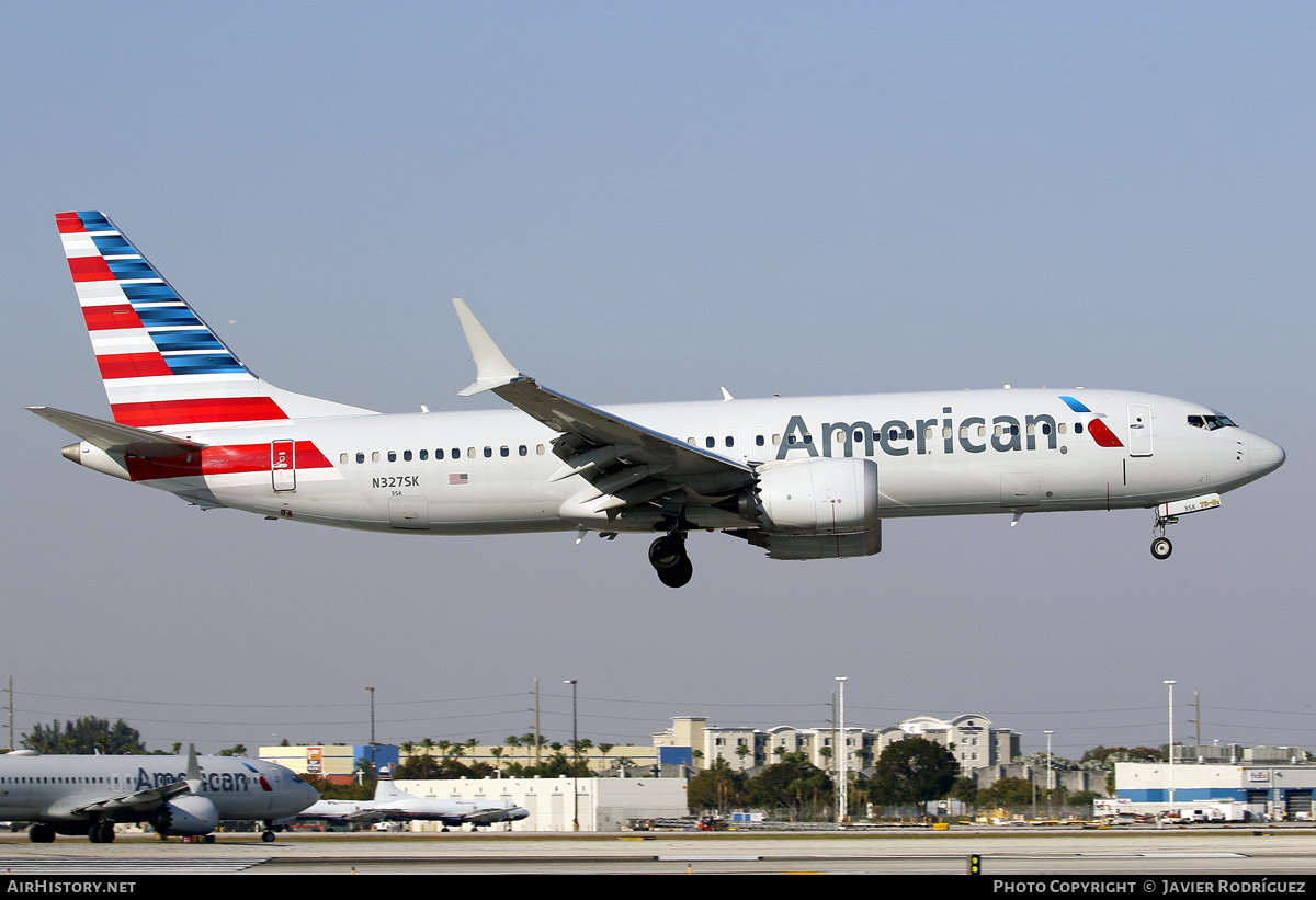 Aircraft Photo of N327SK | Boeing 737-8 Max 8 | American Airlines | AirHistory.net #557682