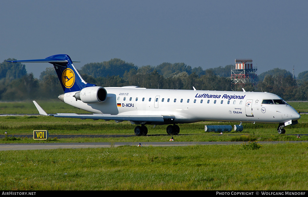 Aircraft Photo of D-ACPJ | Bombardier CRJ-701ER (CL-600-2C10) | Lufthansa Regional | AirHistory.net #557762