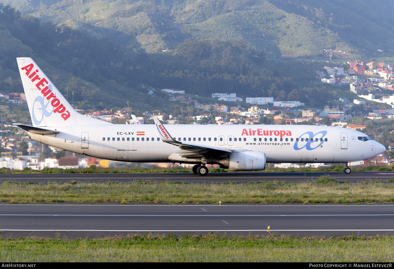 Aircraft Photo of EC-LXV | Boeing 737-85P | Air Europa | AirHistory.net #557799