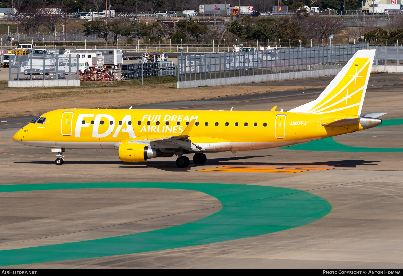 Aircraft Photo of JA07FJ | Embraer 175STD (ERJ-170-200STD) | FDA - Fuji Dream Airlines | AirHistory.net #557849