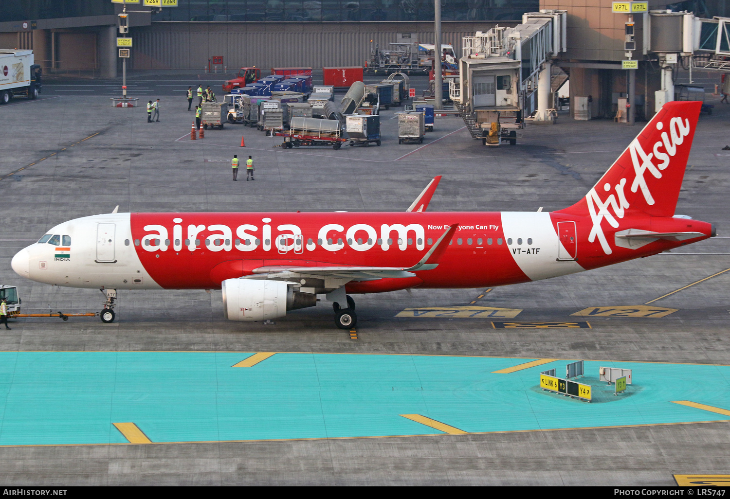 Aircraft Photo of VT-ATF | Airbus A320-216 | AirAsia | AirHistory.net #557872
