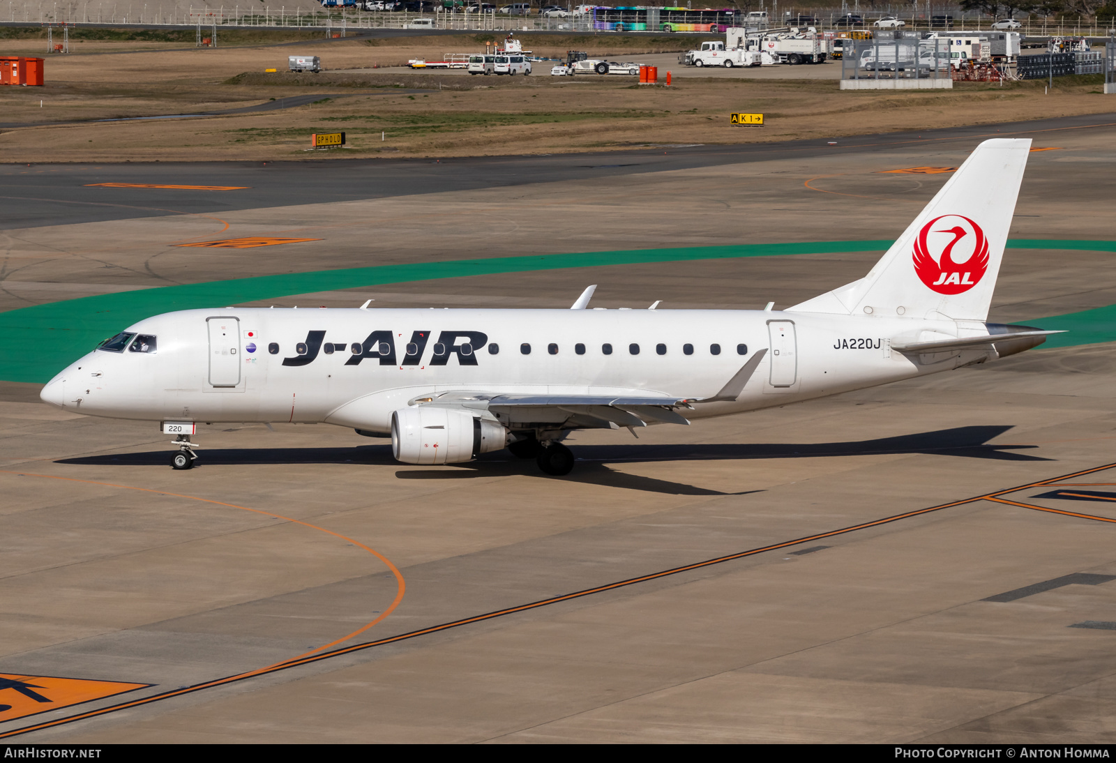 Aircraft Photo of JA220J | Embraer 170STD (ERJ-170-100STD) | J-Air | AirHistory.net #557883