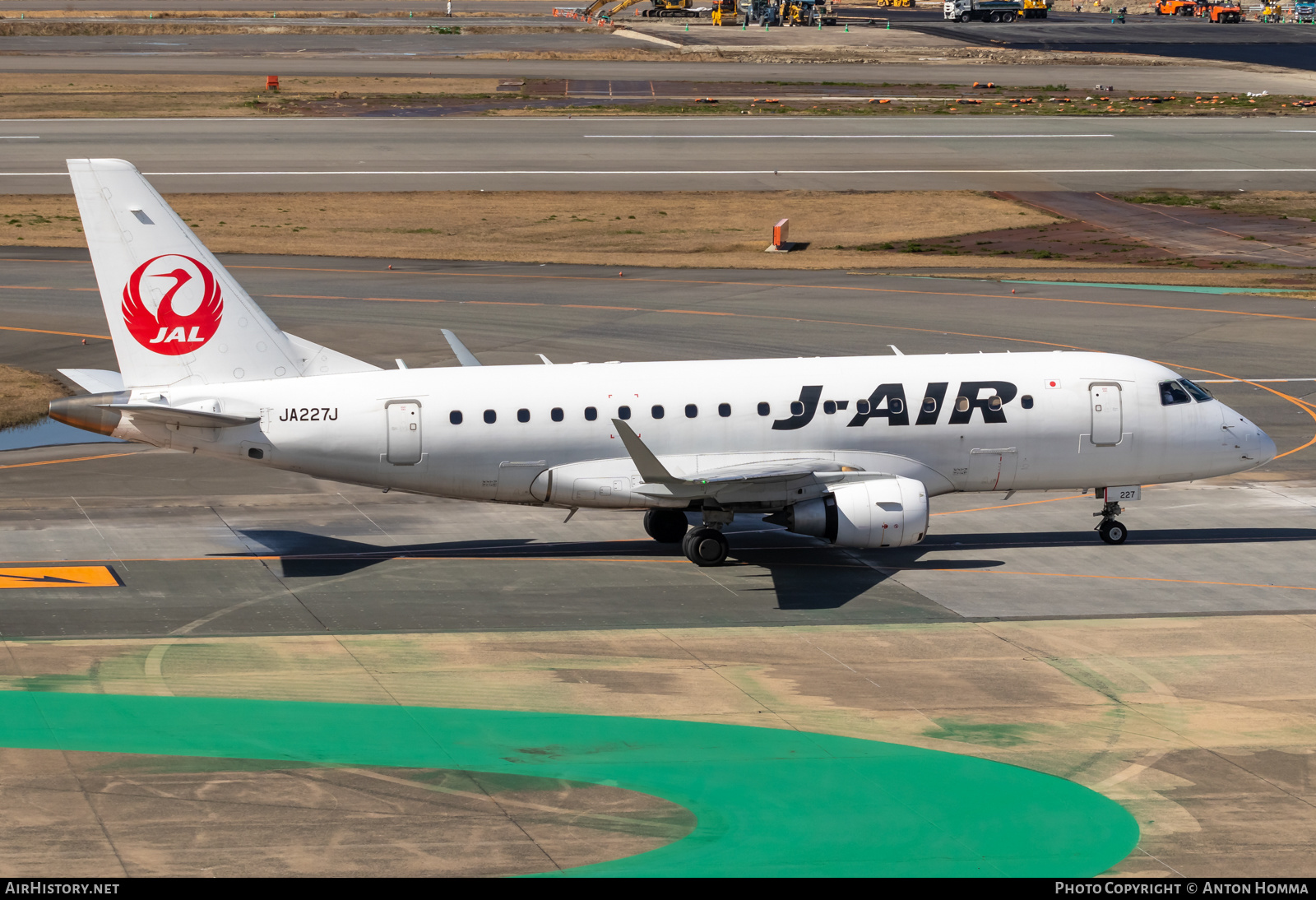 Aircraft Photo of JA227J | Embraer 170STD (ERJ-170-100STD) | J-Air | AirHistory.net #557885