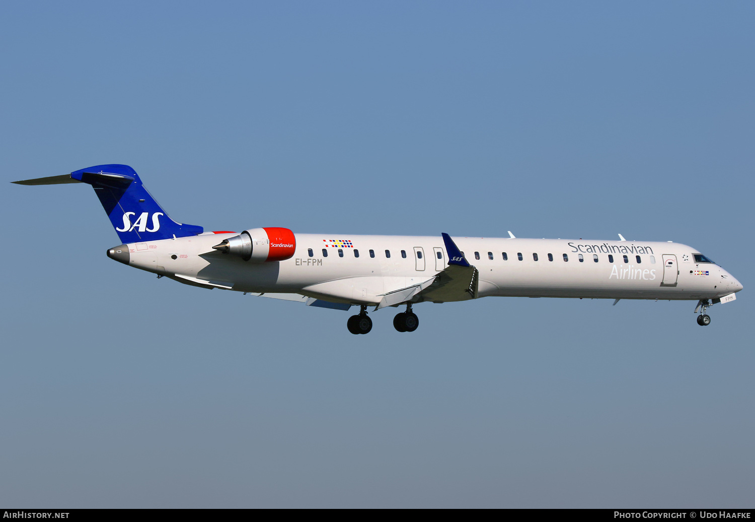 Aircraft Photo of EI-FPM | Bombardier CRJ-900LR (CL-600-2D24) | Scandinavian Airlines - SAS | AirHistory.net #557899