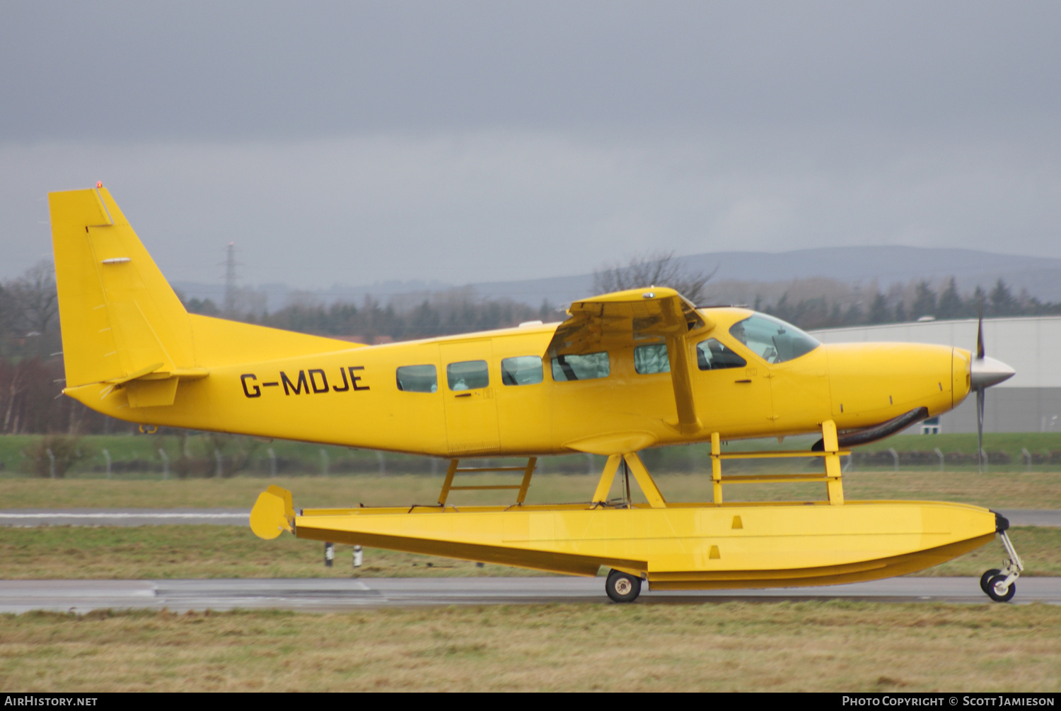 Aircraft Photo of G-MDJE | Cessna 208 Caravan I | AirHistory.net #557956