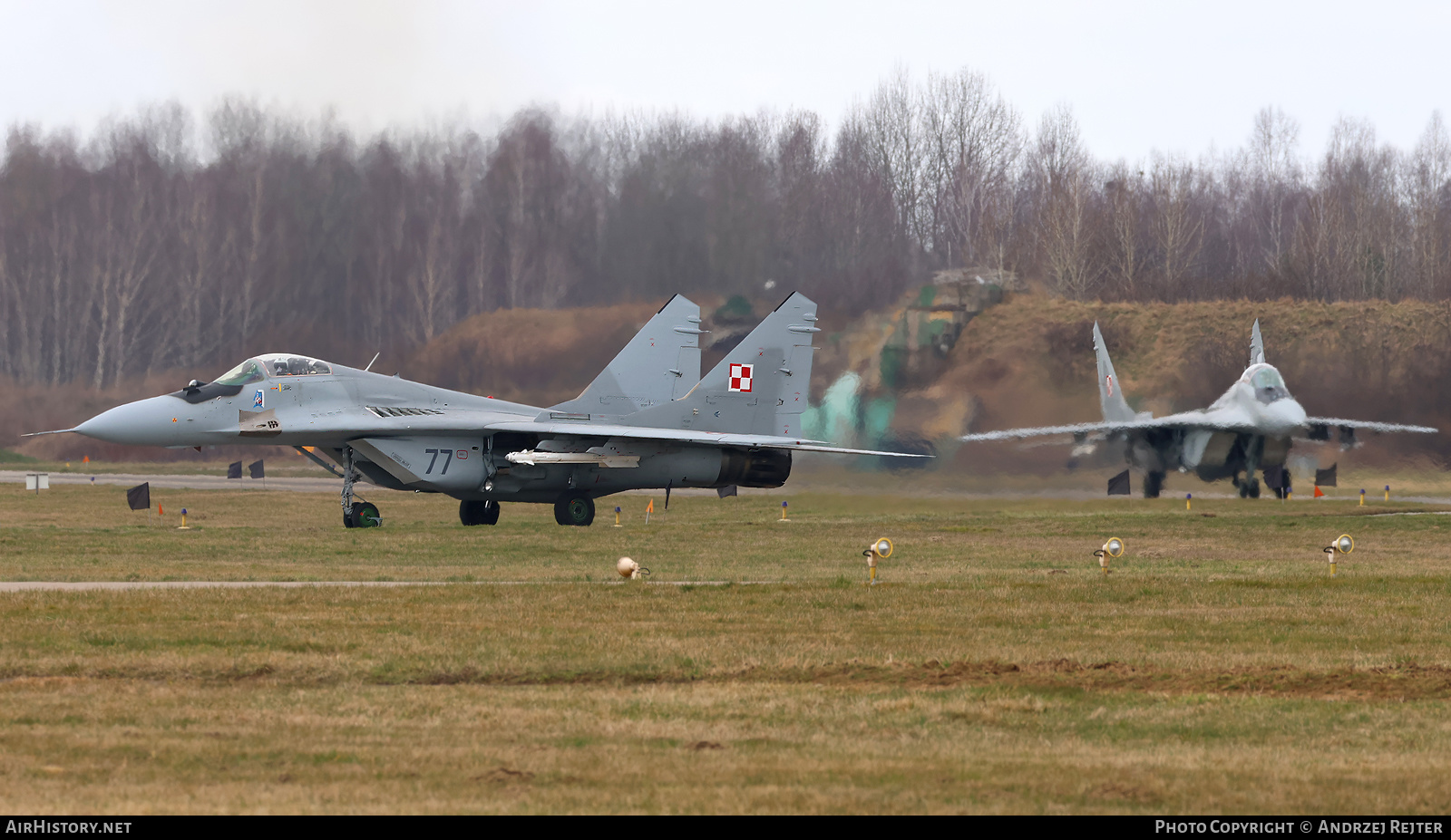 Aircraft Photo of 77 | Mikoyan-Gurevich MiG-29A (9-12A) | Poland - Air Force | AirHistory.net #558085