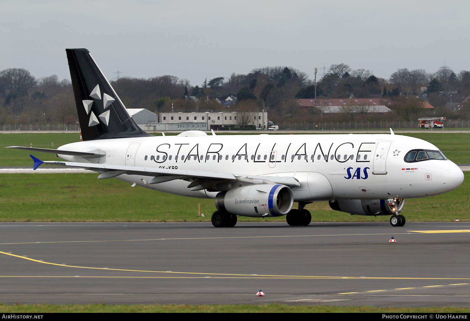 Aircraft Photo of OY-KBP | Airbus A319-132 | Scandinavian Airlines - SAS | AirHistory.net #558091