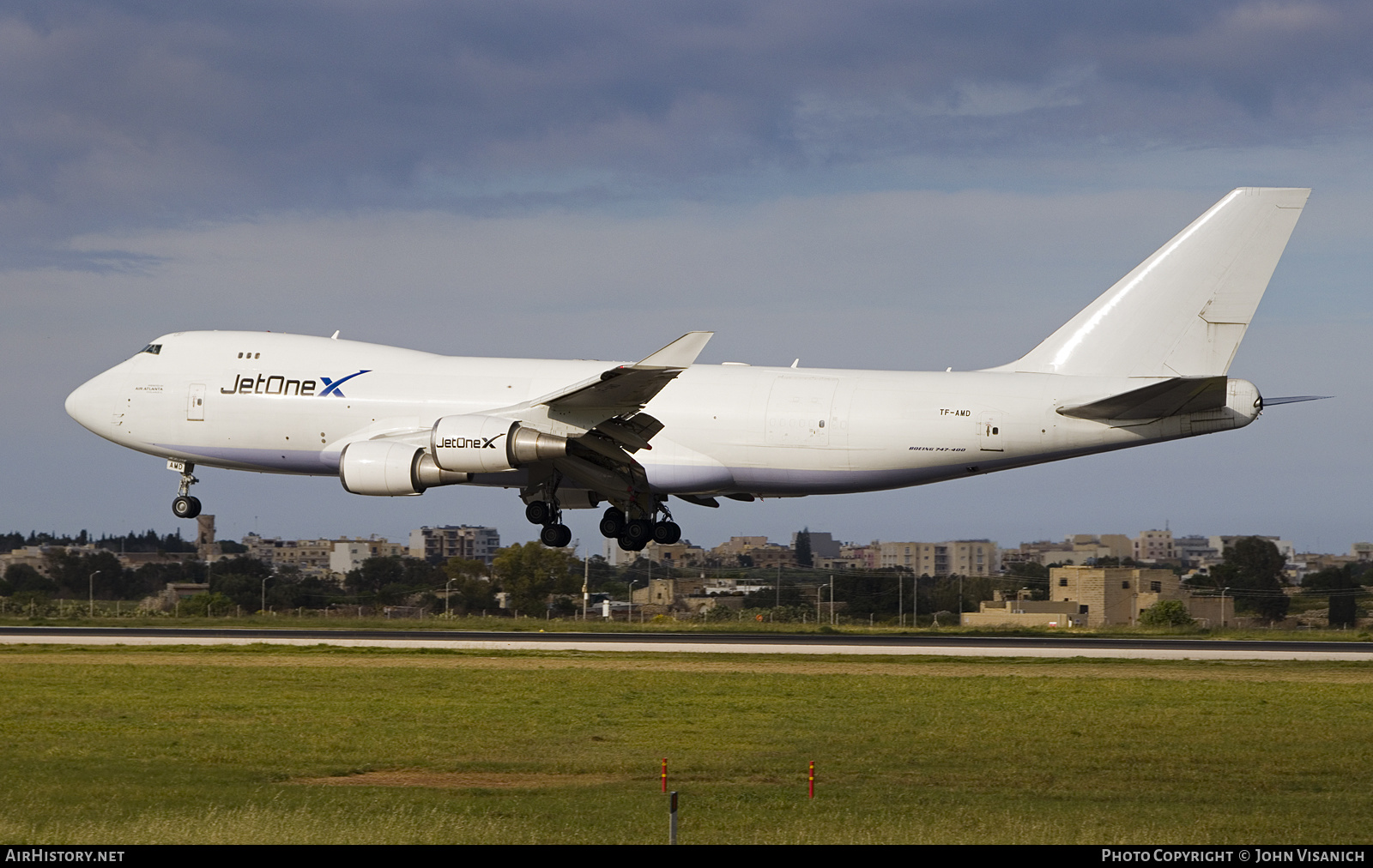 Aircraft Photo of TF-AMD | Boeing 747-409F/SCD | JetOneX | AirHistory.net #558110