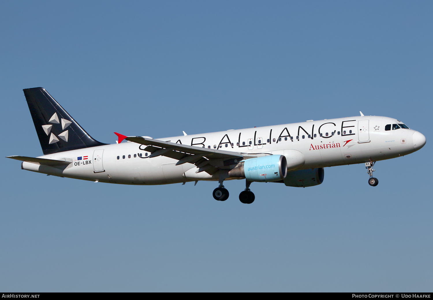 Aircraft Photo of OE-LBX | Airbus A320-214 | Austrian Airlines | AirHistory.net #558195