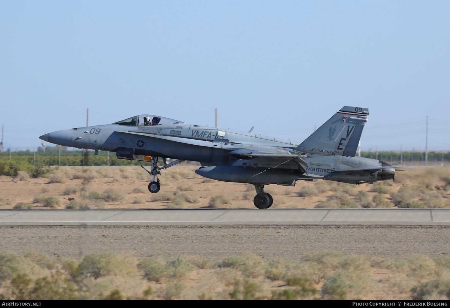 Aircraft Photo of 164879 | McDonnell Douglas F/A-18C Hornet | USA - Marines | AirHistory.net #558203