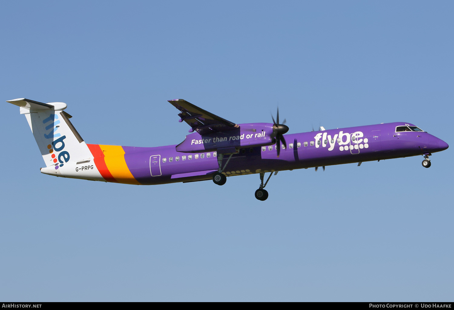 Aircraft Photo of G-PRPG | Bombardier DHC-8-402 Dash 8 | Flybe | AirHistory.net #558254