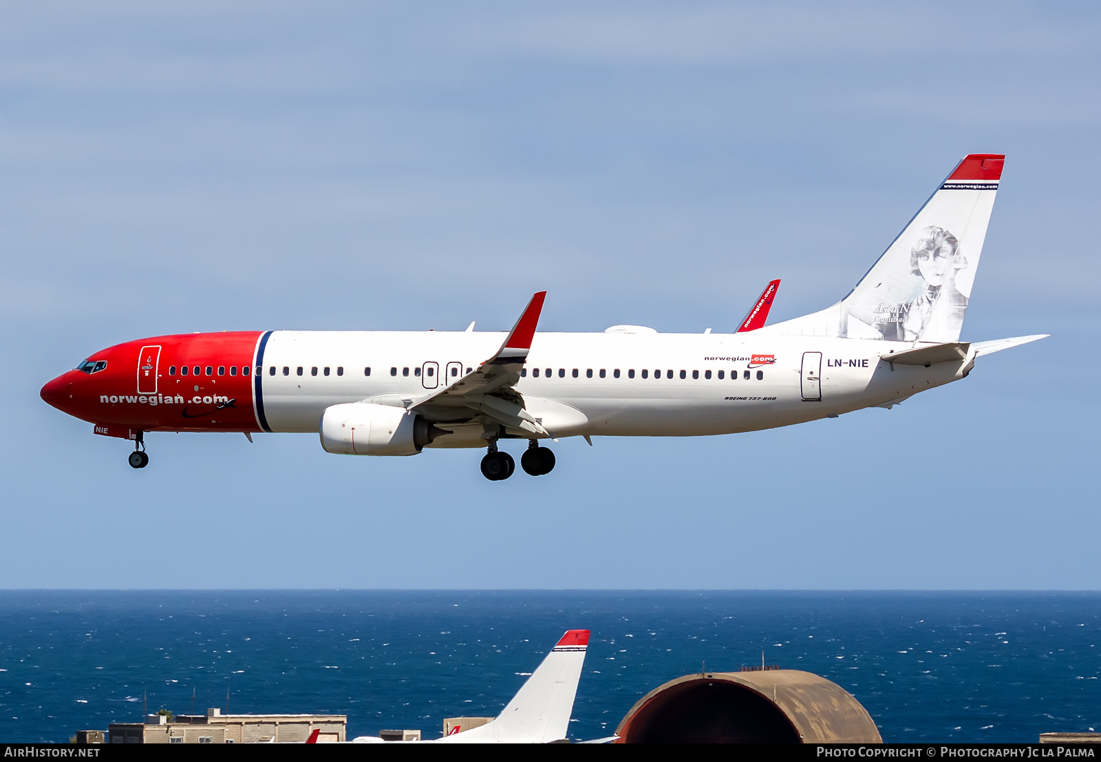 Aircraft Photo of LN-NIE | Boeing 737-8JP | Norwegian | AirHistory.net #558271