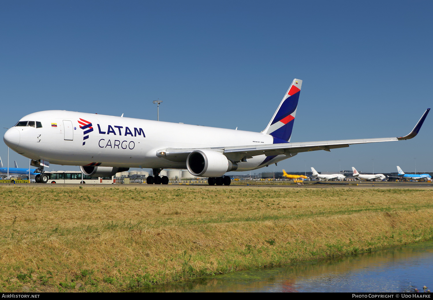 Aircraft Photo of N536LA | Boeing 767-316F/ER | LATAM Cargo | AirHistory.net #558281