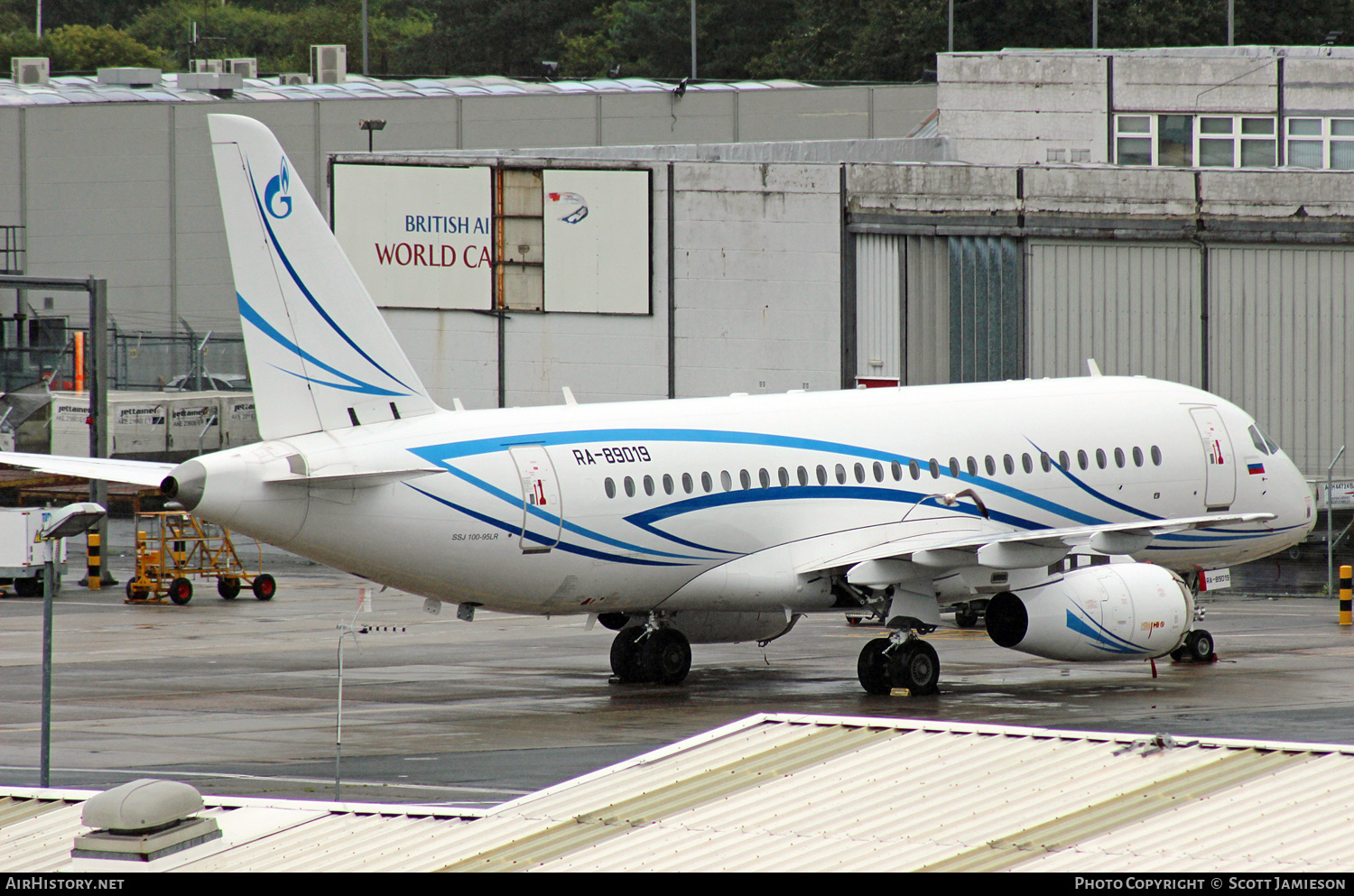 Aircraft Photo of RA-89019 | Sukhoi SSJ-100-95B-LR Superjet 100 (RRJ-95LR) | Gazpromavia | AirHistory.net #558361