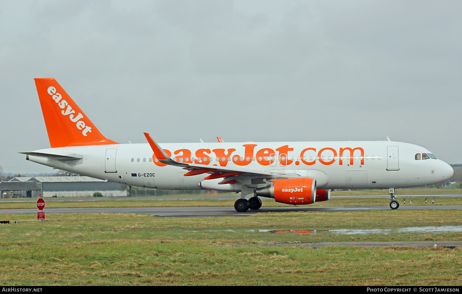 Aircraft Photo of G-EZOC | Airbus A320-214 | EasyJet | AirHistory.net #558367