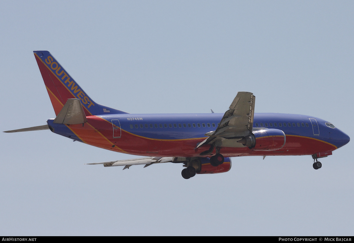 Aircraft Photo of N374SW | Boeing 737-3H4 | Southwest Airlines | AirHistory.net #558373