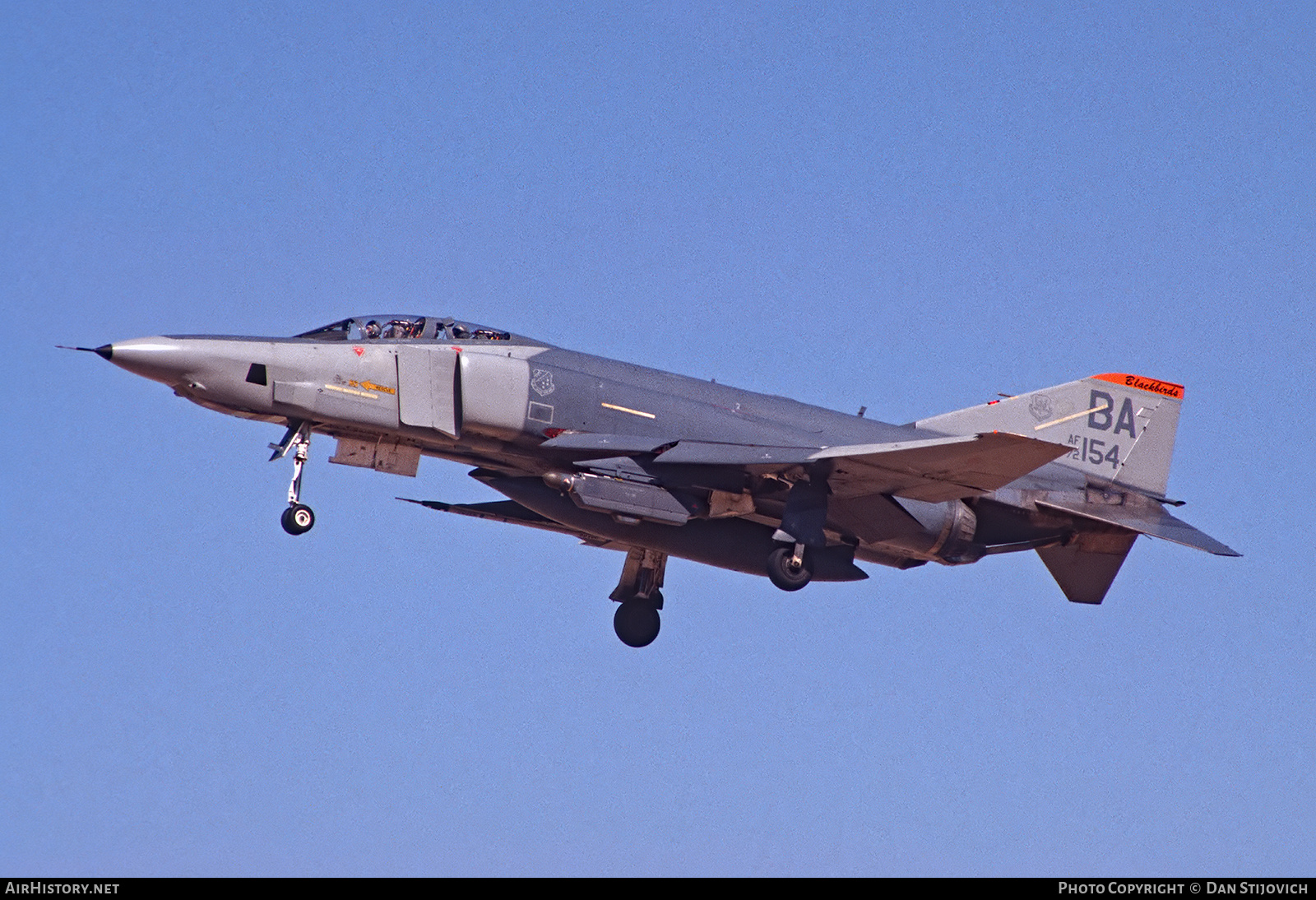 Aircraft Photo of 72-0154 / AF72-154 | McDonnell Douglas RF-4C Phantom II | USA - Air Force | AirHistory.net #558445