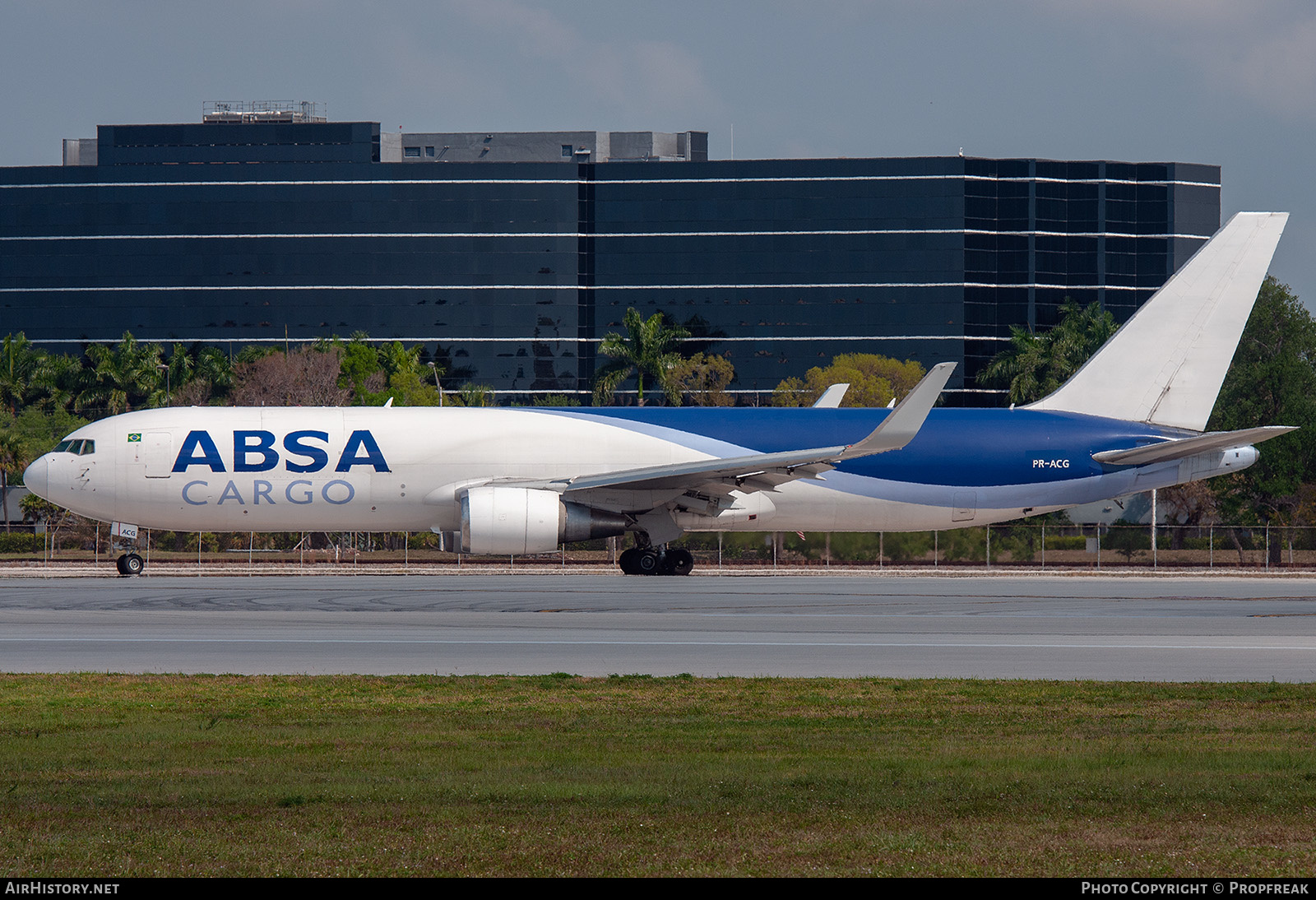 Aircraft Photo of PR-ACG | Boeing 767-316F/ER | ABSA Cargo Airline | AirHistory.net #558524