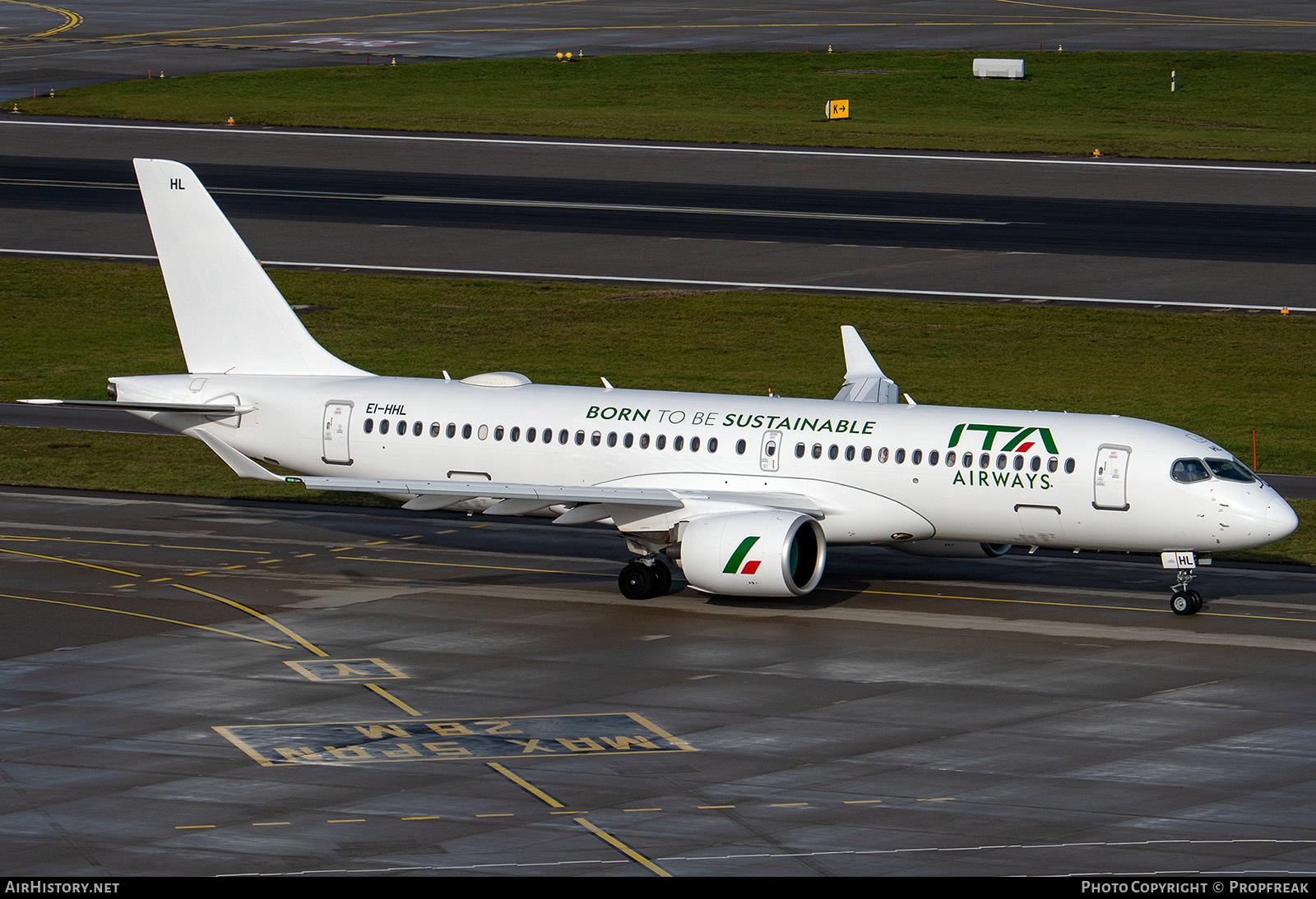 Aircraft Photo of EI-HHL | Airbus A220-371 (BD-500-1A11) | ITA Airways | AirHistory.net #558640