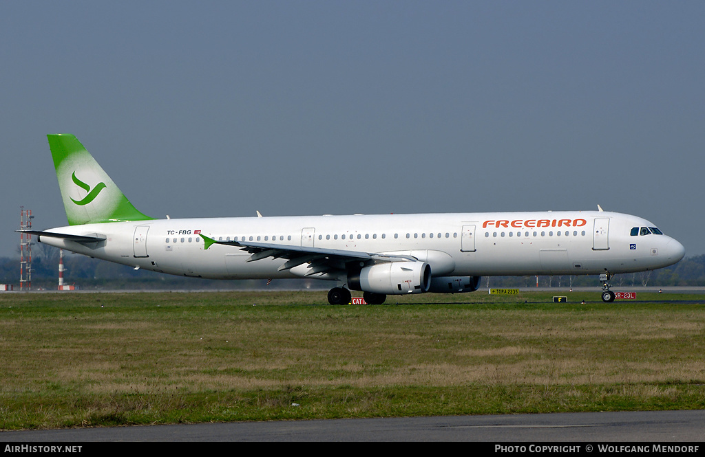 Aircraft Photo of TC-FBG | Airbus A321-131 | Freebird Airlines | AirHistory.net #558825