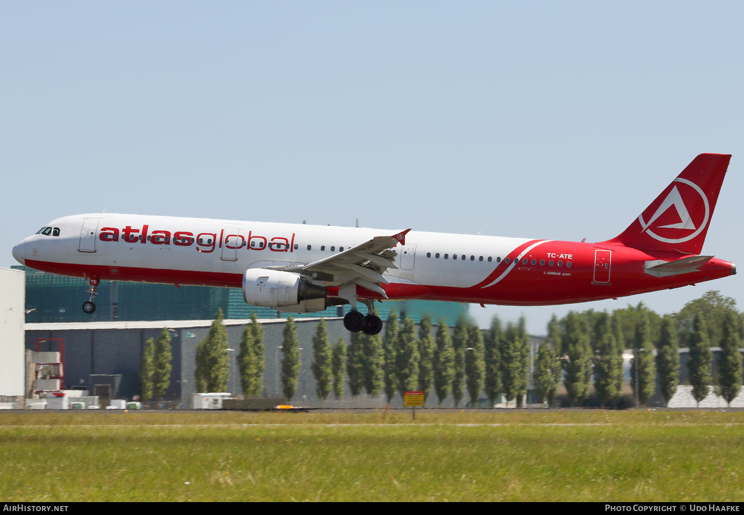Aircraft Photo of TC-ATE | Airbus A321-211 | AtlasGlobal Airlines | AirHistory.net #558934