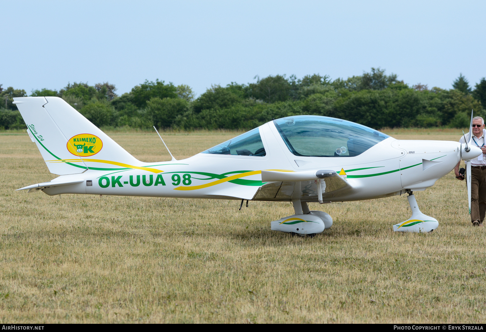 Aircraft Photo of OK-UUA98 | TL-Ultralight TL-2000 Sting S4 | Klimeko | AirHistory.net #558940